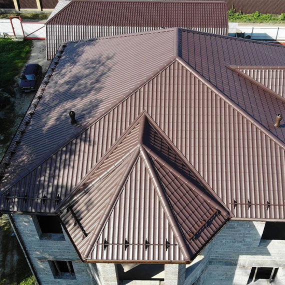 Монтаж сложной крыши и кровли в Чехове и Московской области